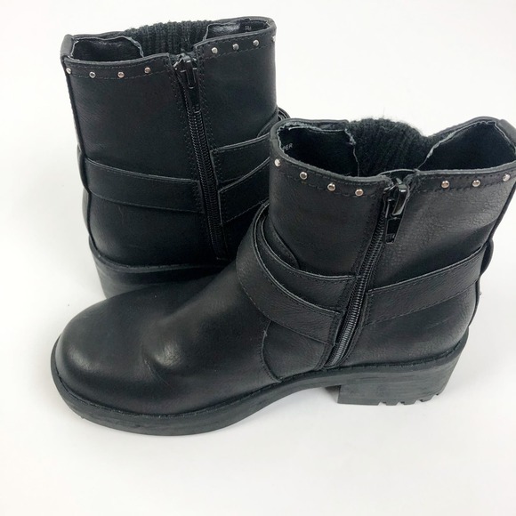 XOXO Womens Dharma Fashion Boot 5M Black Stud Buckle Strap Ankle Booties NWOB - Picture 5 of 11